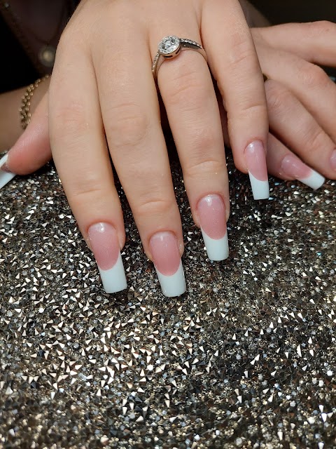 Li.Vi_Nail Studio