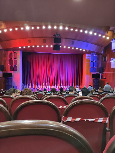Державний Академічний музичний театр республіки Крим