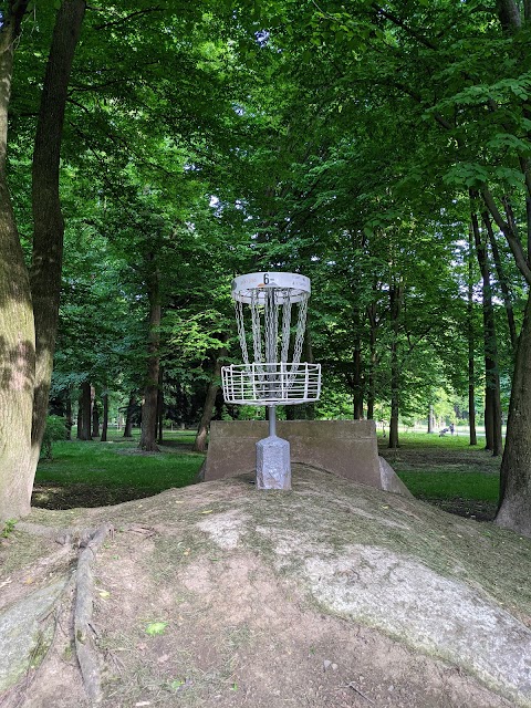 Disc Golf course hole #6