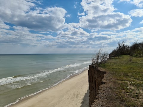 Набережна між Лебедівкою і Ніколаевкою (новий Тарханкут)