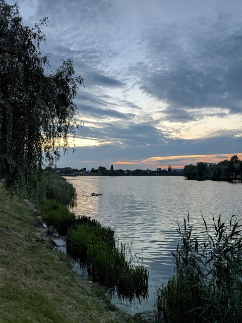 Lake "Raduzhne"