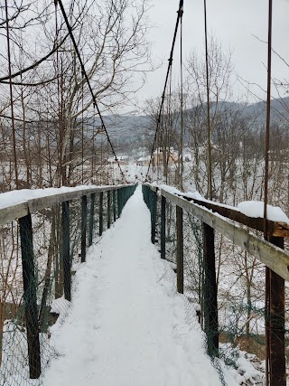 Pedestrian suspension bridge