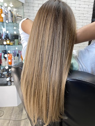 HairColoristKyiv