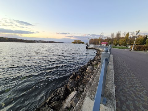 Ternopil lake view