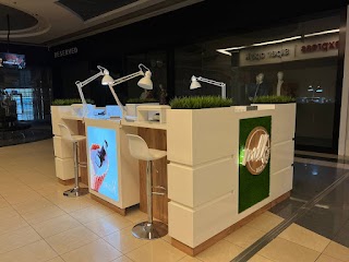 MILK Nail Bar