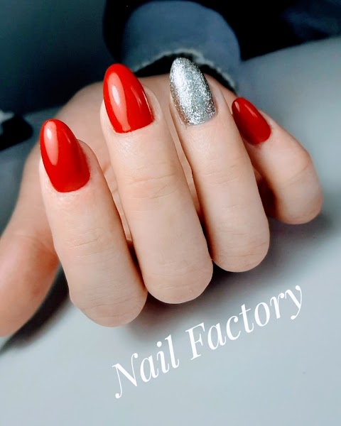 Nail Factory - Студія бездоганного манікюру