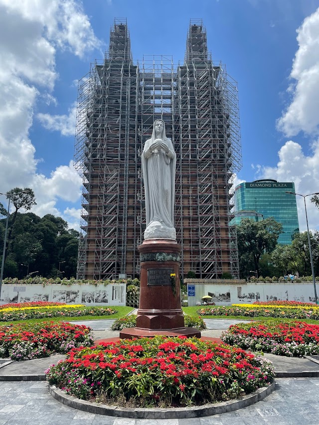 Cathédrale Notre-Dame de Saïgon