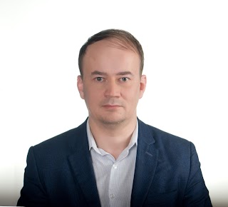 Адвокат Шабрат Віктор Іванович