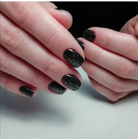 Chic_nails