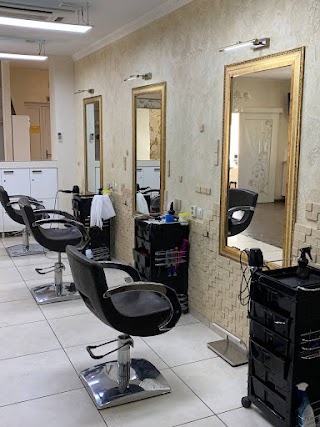 LEKSI PARIKMAHERSKII SALON CHUP SALON LEKSI