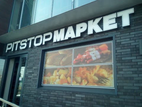 Pit stop market