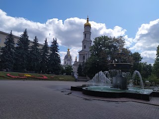 Фонтан в Соборному сквері