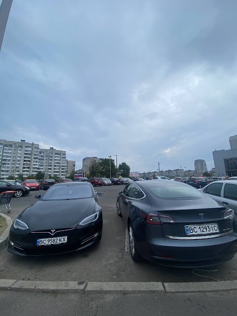 Tesla Service Lviv