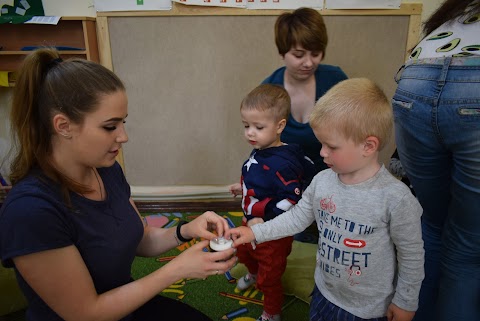 ДЦ "Радість" на Театральній