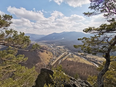 Гора Високий Камінь