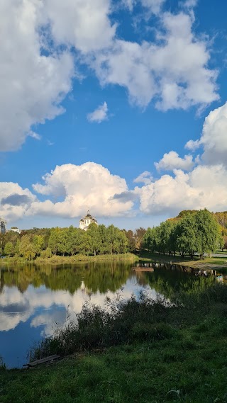 Парк "Жовтневий"