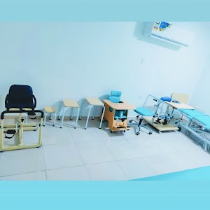 Al Afdal Physiotherapy and Ayurveda center (الأفضل للعلاج الطبيعي والطب البديل ش م م)