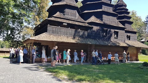 Пам'ятник Тарасові Шевченку