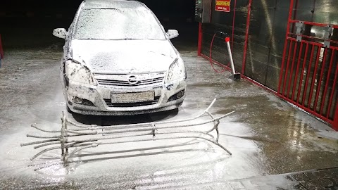 Автомийка "LuxWash"