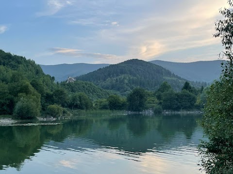 Водохранилище недостроенной ГЕС