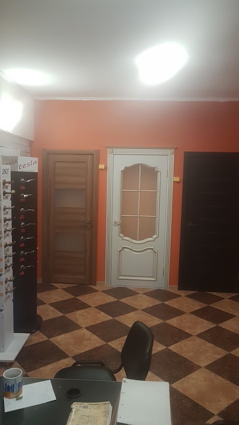 Doors & Floor