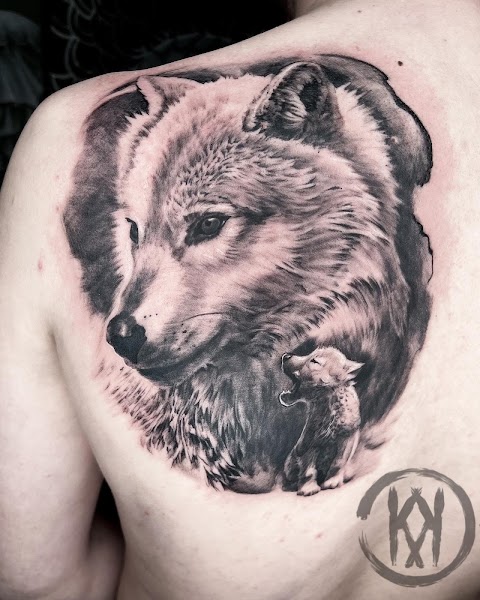 Тату майстер Олександр Кужим / tattoo artist Kuzhym