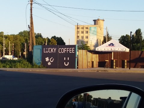 LUCKY COFFEE