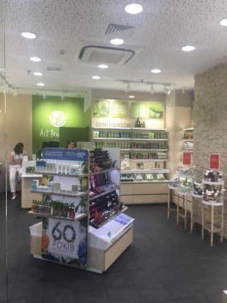 Бутик рослинної косметики Yves Rocher