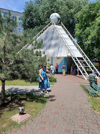 Сквер "Історія Футболу"