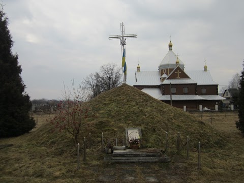 Символічна могила Січовим стрільцям