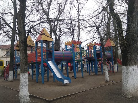 Детская Площадка Центральная