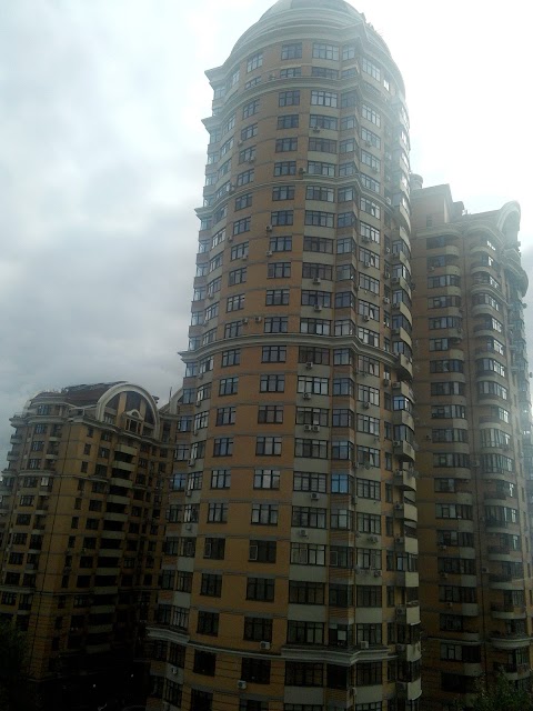 Tsar Village Apartments Kiev