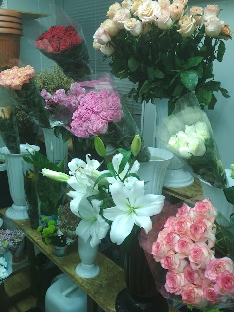 Магазин квітів "Квіти України" (заказ, доставка)