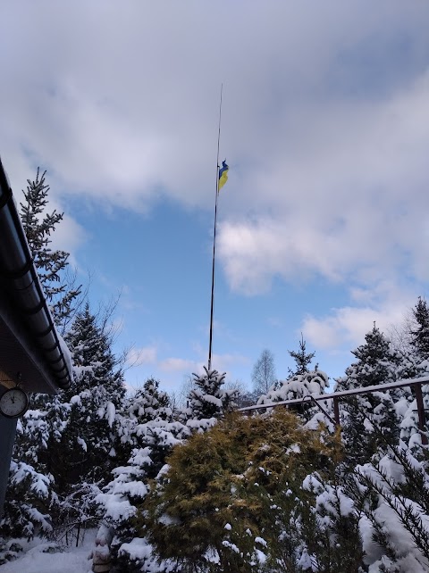 Баня на дровах біля маєтку