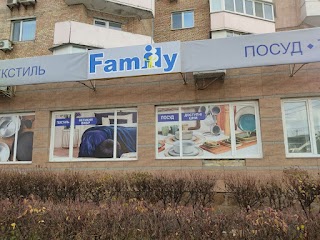 Магазин посуду та текстилю "Family"