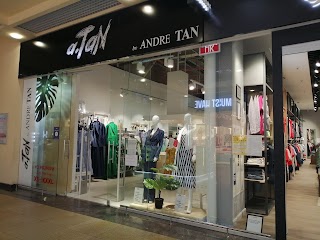 Andre Tan