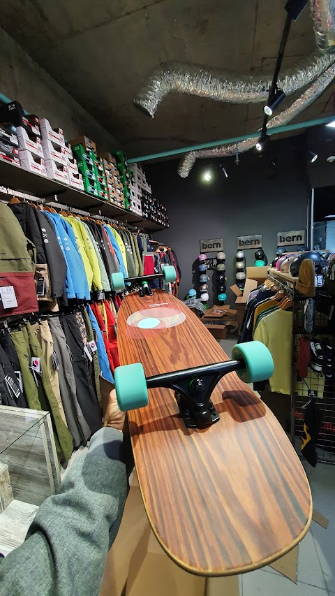 Pro Boardshop | Сноуборди, Кріплення, Шоломи, Одяг, Аксесуари