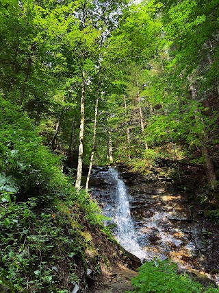 Нарінецький водоспад