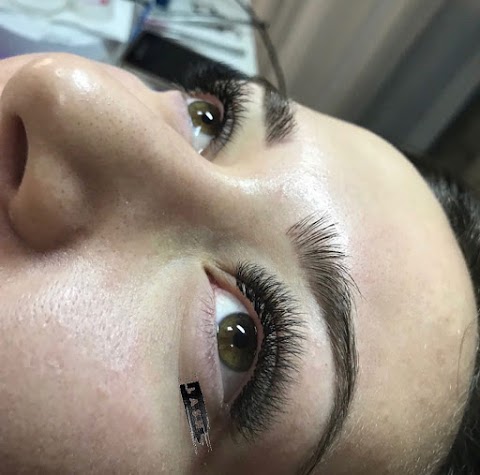 Lash Bar