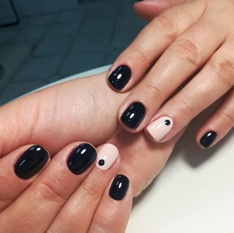 Chic_nails