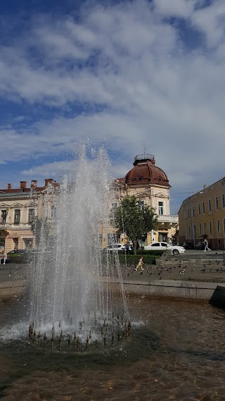 Фонтан на пл. Філармонії