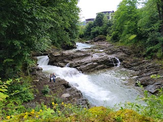 Великий Гук (Сріблясті водоспади)