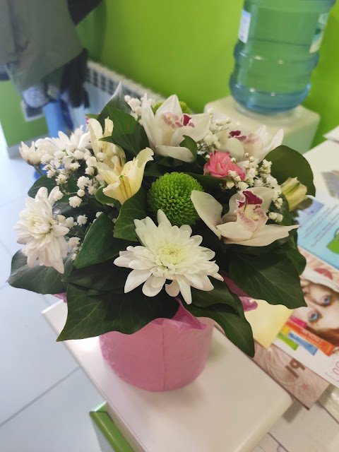 Доставка цветов в Одессе IGFlowers