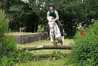 Lough Derg Equestrian Centre. EST 1992. AIRE Approved