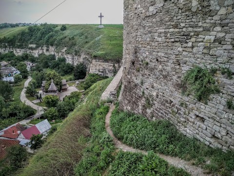 Здвиженська церква