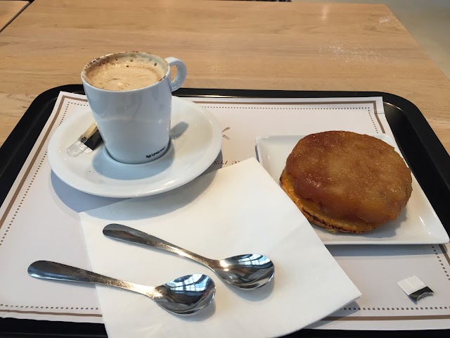 Le Carré des Invalides