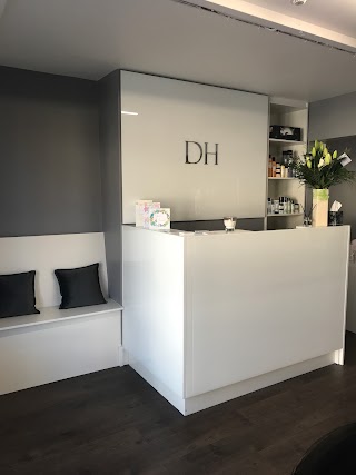 Dollhouse Hair & Beauty Kinlough