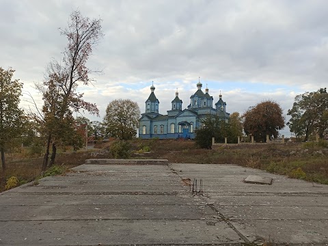 Храм на честь св. Миколая Чудотворця