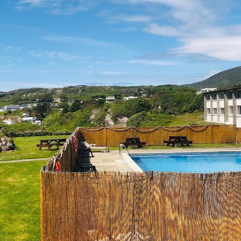 Derrynane Hotel & Oceanfront Cottages