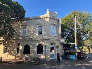 Prince Alfred Hotel